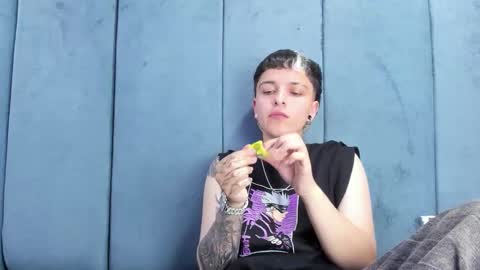megan_thompsonn_ online show from May 28, 2026, 1:58 am