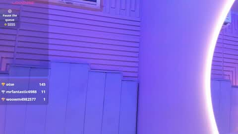 Jazmin  online show from February 21, 2025, 7:10 pm