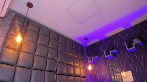 Megan online show from September 16, 2025, 8:32 pm