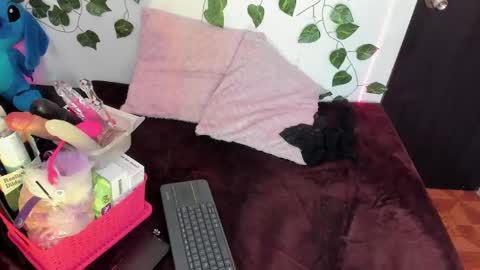 Snapshot of megan_xoxo1 chatting on December 4, 2024, 12:14 pm Megan online show from December 4, 2024, 12:14 pm
