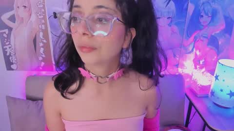 Snapshot of megan_yagami chatting on December 7, 2024, 10:23 am Megan online show from December 7, 2024, 10:23 am