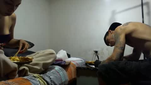 Snapshot of meganandmax1 chatting on February 15, 2026, 2:52 am meganandmax1 online show from February 15, 2026, 2:52 am