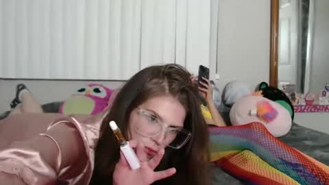 Megan online show from September 14, 2025, 5:28 am