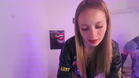 MEGAN online show from September 25, 2025, 11:30 pm