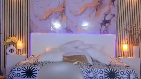 Snapshot of meganlust11 chatting on May 7, 2026, 8:42 am meganlust11 online show from May 7, 2026, 8:42 am