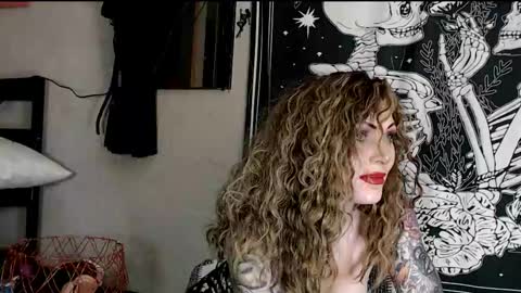 Snapshot of meganluv69 chatting on March 2, 2025, 9:10 am Lovely Megan online show from March 2, 2025, 9:10 am