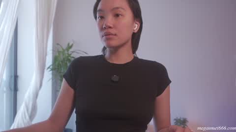 Snapshot of meganmei666 chatting on July 13, 2026, 6:00 pm for more 3 online show from July 13, 2026, 6:00 pm