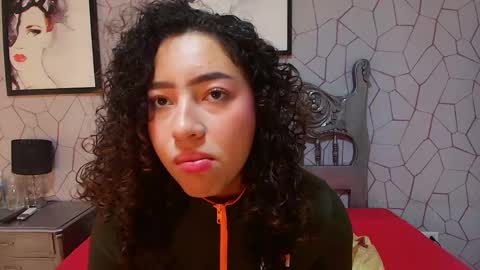 Snapshot of meganrousx chatting on March 31, 2026, 12:16 pm Megan online show from March 31, 2026, 12:16 pm