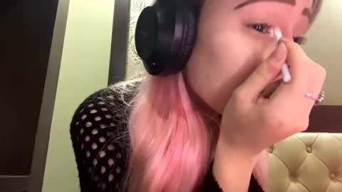 Hellas online show from November 24, 2025, 9:31 am