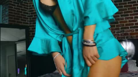 Snapshot of megansin_ chatting on October 7, 2025, 5:37 am Megan online show from October 7, 2025, 5:37 am