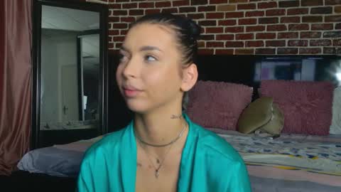 Snapshot of megansin_ chatting on October 13, 2025, 4:45 am Megan online show from October 13, 2025, 4:45 am