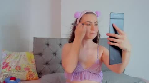 Snapshot of meganysammy chatting on April 21, 2026, 7:17 pm megansammy online show from April 21, 2026, 7:17 pm