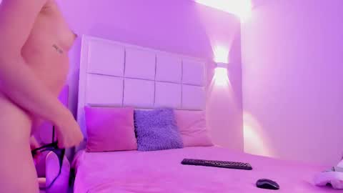 Snapshot of megga_bluee chatting on September 13, 2025, 9:25 pm megga_bluee online show from September 13, 2025, 9:25 pm