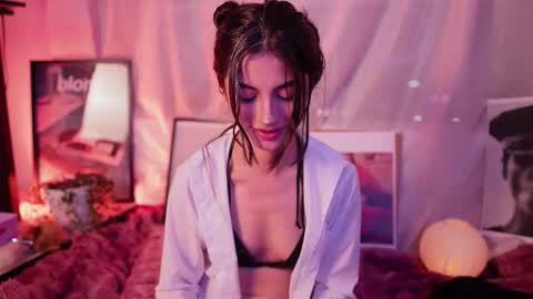 Snapshot of megga_bluee chatting on October 29, 2025, 3:09 am megga_bluee online show from October 29, 2025, 3:09 am