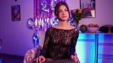 Snapshot of megga_bluee chatting on November 28, 2025, 11:07 pm megga_bluee online show from November 28, 2025, 11:07 pm