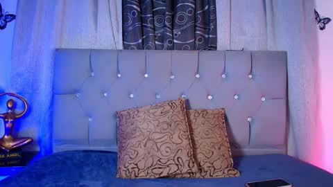 meggan online show from December 18, 2025, 2:39 am