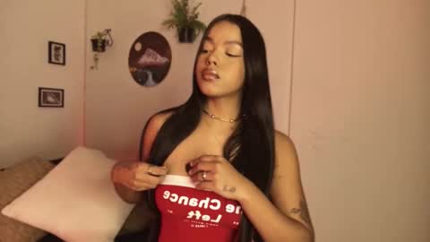 Snapshot of meggancarter chatting on February 21, 2026, 12:33 am online show from February 21, 2026, 12:33 am