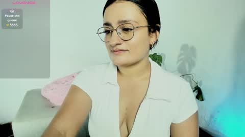 Meghan online show from September 28, 2025, 5:24 am