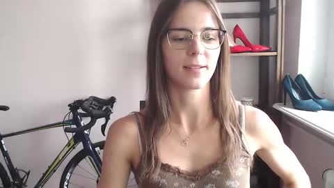 Megi online show from March 29, 2026, 8:14 am