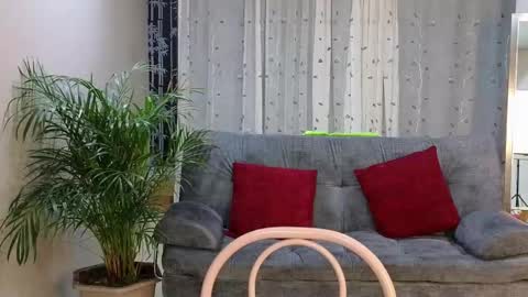 Mei online show from February 17, 2025, 1:58 am