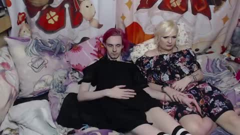 Snapshot of meidiandyuta chatting on January 13, 2025, 3:58 pm Yuta and Meidi online show from January 13, 2025, 3:58 pm