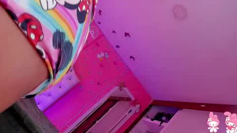 Luisa  online show from January 7, 2026, 2:08 pm