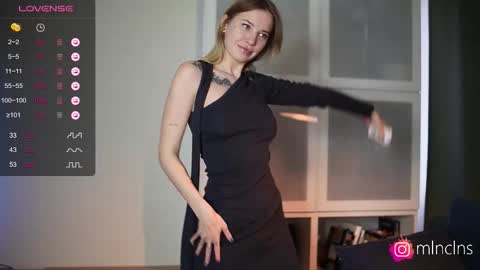 MELANIE  PVT ONLY 60TK PER MIN online show from November 26, 2025, 11:55 am