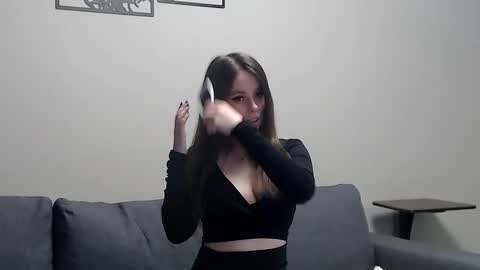 meladams online show from January 20, 2025, 9:22 pm