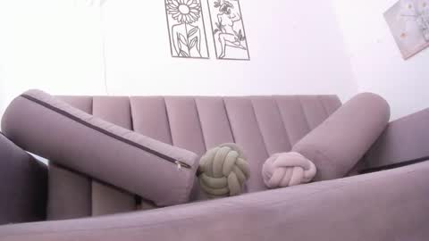 melani greyy online show from February 14, 2026, 9:22 pm