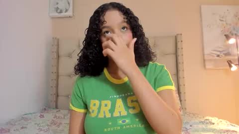 melania_xtreme online show from November 27, 2025, 2:35 am