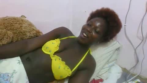 melanie_bae1 online show from May 14, 2026, 7:26 am