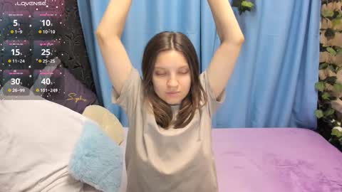 Melanie online show from November 1, 2025, 9:33 am