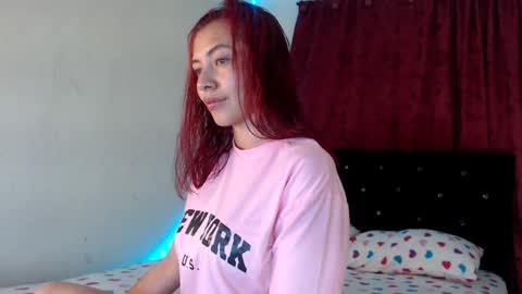 Melanie roux  online show from September 10, 2025, 9:04 pm