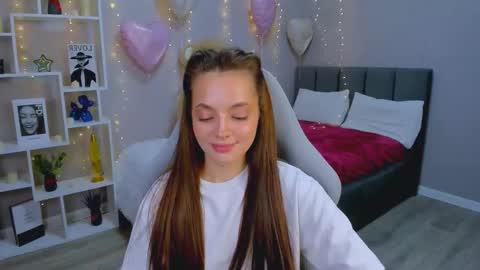 Snapshot of melaniealves chatting on March 9, 2026, 6:12 pm MelanieAlves online show from March 9, 2026, 6:12 pm