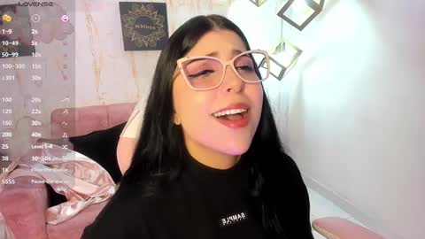 Snapshot of melaniegrayx chatting on February 22, 2025, 2:52 pm melaniegrayx online show from February 22, 2025, 2:52 pm