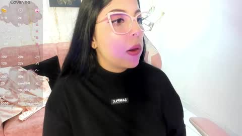 Snapshot of melaniegrayx chatting on February 22, 2025, 5:57 pm melaniegrayx online show from February 22, 2025, 5:57 pm