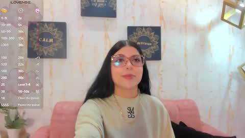 Snapshot of melaniegrayx chatting on March 8, 2025, 2:51 pm melaniegrayx online show from March 8, 2025, 2:51 pm