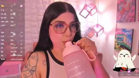 Snapshot of melaniegrayx chatting on October 24, 2025, 2:46 pm melaniegrayx online show from October 24, 2025, 2:46 pm
