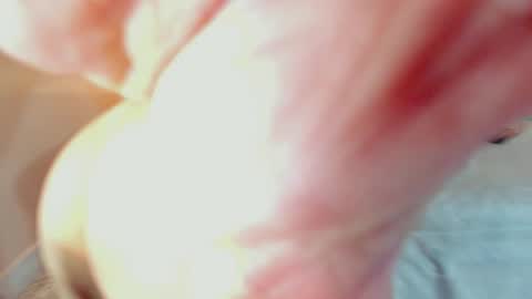 Melanie Roux online show from January 5, 2026, 6:00 pm