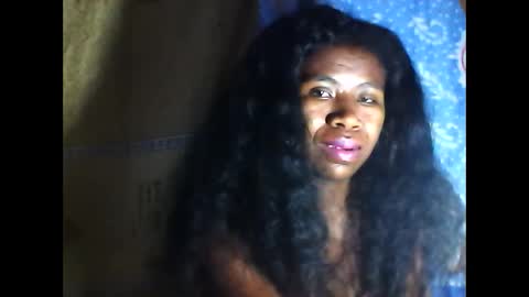 melanih online show from February 1, 2025, 8:29 am