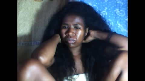 melanih online show from February 7, 2025, 8:33 am