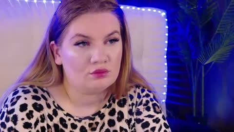 melanniebrown online show from April 20, 2026, 4:48 am