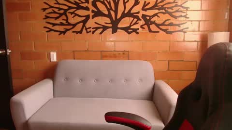 Melanny online show from February 24, 2025, 3:20 pm