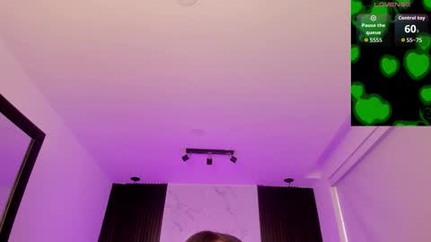 melany_heaven online show from October 23, 2025, 7:45 pm