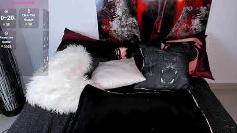 melany online show from March 5, 2025, 2:03 am