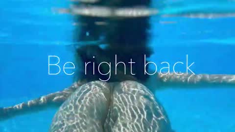 Adel online show from November 13, 2025, 5:23 pm