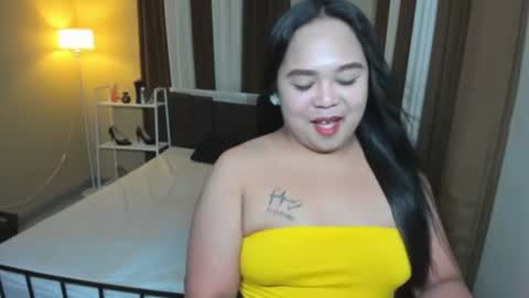 Snapshot of melayfoxx chatting on May 14, 2026, 12:12 pm melayfoxx online show from May 14, 2026, 12:12 pm