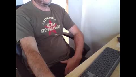 melbguy_075 online show from December 9, 2024, 6:12 am