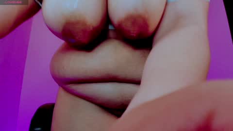 amelia  online show from January 4, 2025, 3:40 am