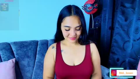   Independent model online show from September 24, 2025, 3:32 am